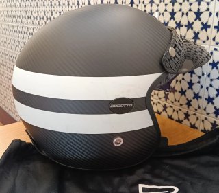 Casco Moto Bogotto Negro y Blanco