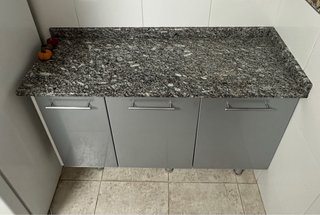 Mueble de cocina gris