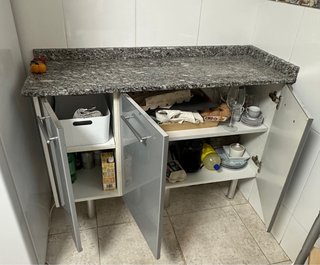 Mueble de cocina gris