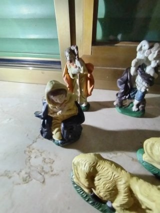 Set 6 statuine presepe in gesso