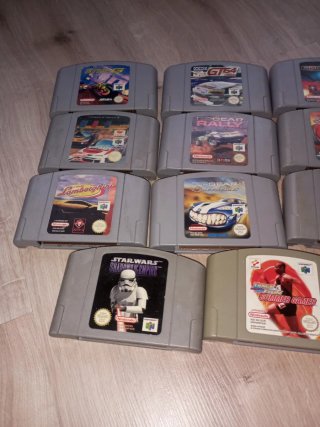 Juegos Nintendo 64 a 10 € cada uno.