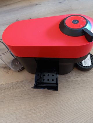 Cafetera Nespresso Krups Vertuo POP Roja