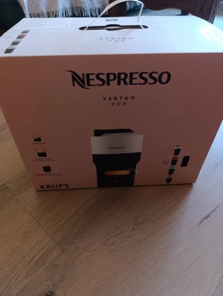Cafetera Nespresso Krups Vertuo POP Roja