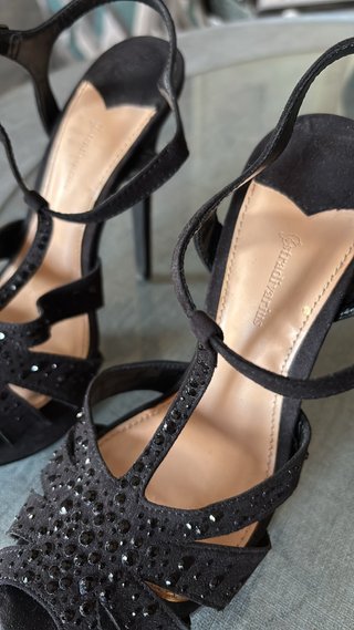 Stradivarius Zapatos Tacón Abiertos Negros