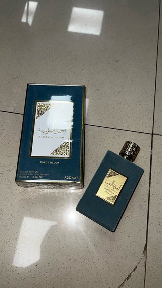 Perfume Ameer Al Arab Asdaaf Negro Dorado
