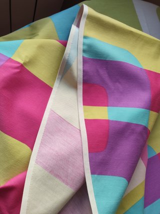 Falda mesa camilla redonda multicolor