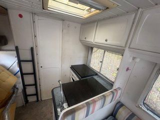 Autocaravana Ford Challenger