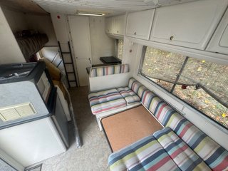 Autocaravana Ford Challenger