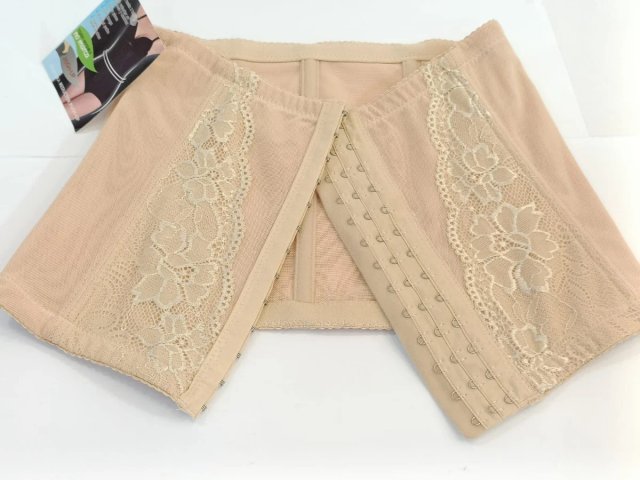 Faja reductora encaje beige talla única