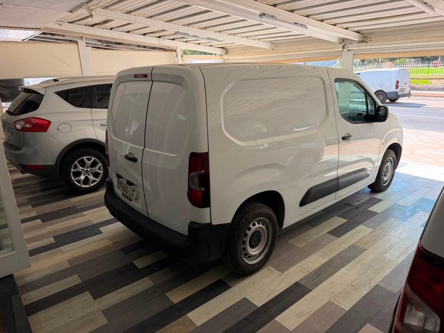 Citroen Berlingo 76.000KM 2020