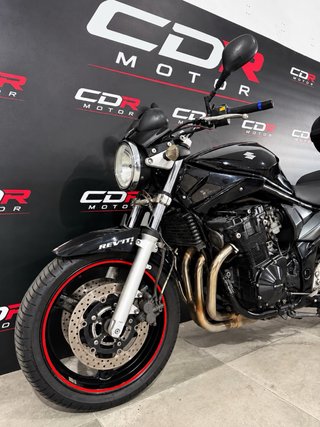 Suzuki Bandit 650 del 2006 con 110.206 kms