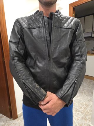 Chaqueta de cuero moto con protecciones