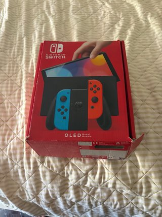 Nintendo Switch OLED Azul y Roja