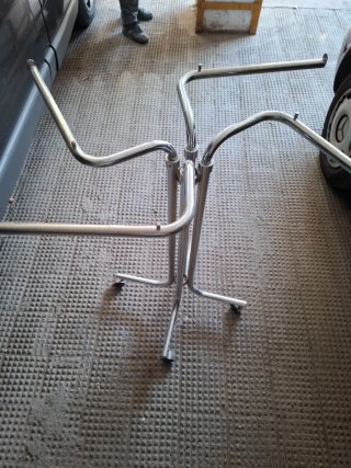 Perchero Metálico Tienda Plata