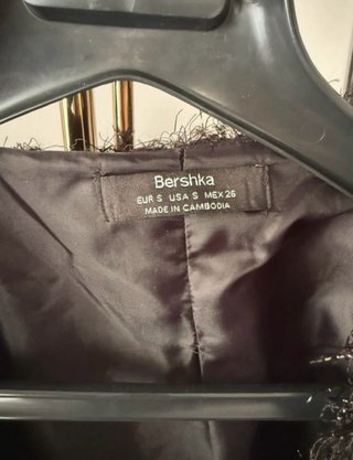 Chaqueta Bershka Efecto Pelo Negra Talla S