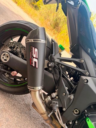 Kawasaki Z1000