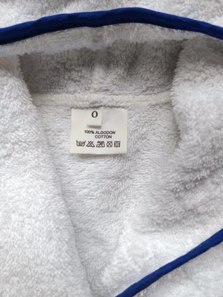 Toallas y accesorios de baño infantil