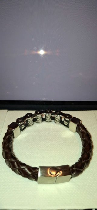 Pulsera Platagonia Cuero y Plata Motero