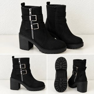 Botines negros con hebillas