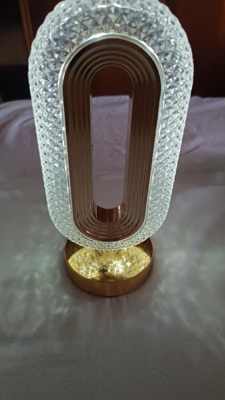 Lámpara de mesa LED decorativa