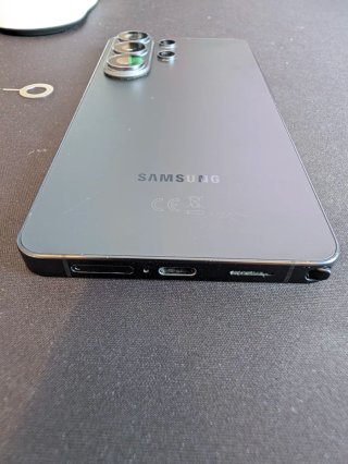 Samsung Galaxy S26 Ultra 1TB 16gb ram