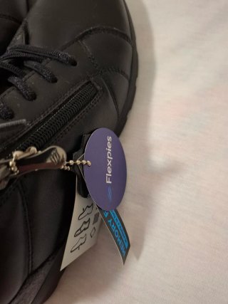 Zapatos de Piel Flexpies Negros