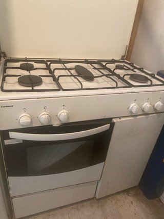 Cocina de Gas Corberó con Horno