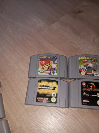 Juegos Nintendo 64 a 30€ cara uno.