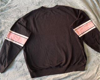 Sudadera negra