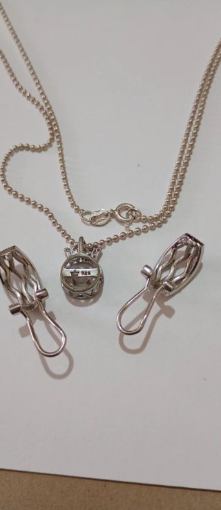 Conjunto de Collar y Pendientes de Plata 925