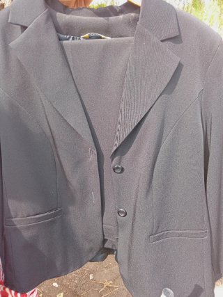 Traje de hombre gris