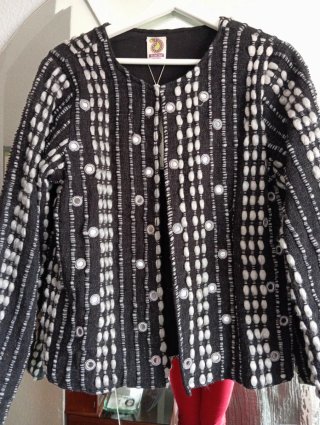 Chaqueta Sumitra Negra y Blanca