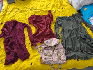 Lote de ropa variada para mujer