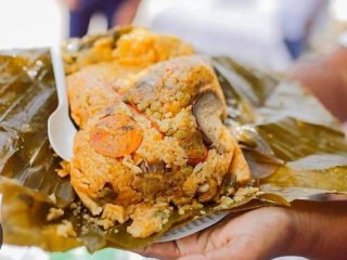 Pasteles colombianos por unidad €10