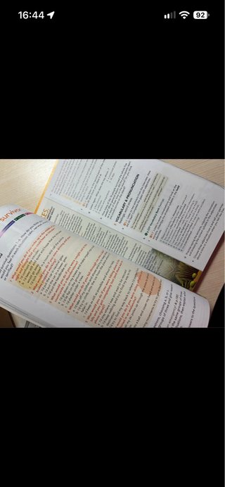 Libro English File B2.2