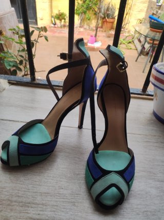 Sandalias fiesta Zara azul y verde agua
