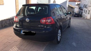 Volkswagen Golf 2004