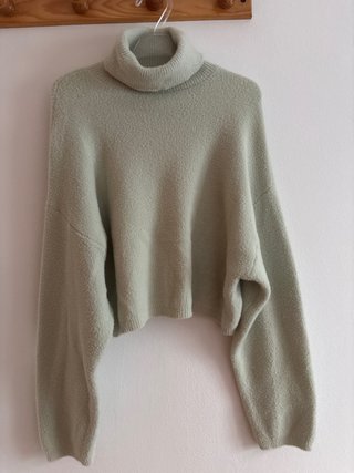 Jersey Bershka cuello alto verde talla única