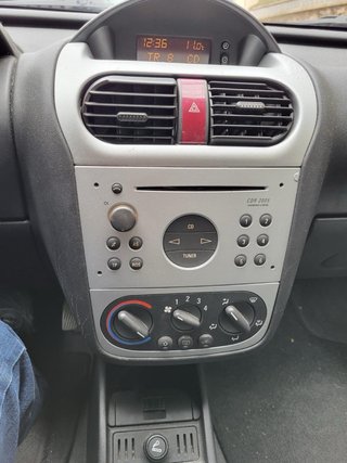 Opel Corsa 1.4 2004