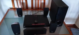 Home Cinema LG con DVD y Radio