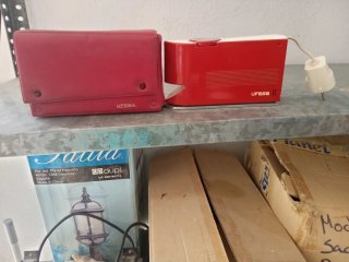Plancha de Viaje Ufesa Roja