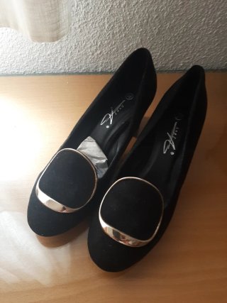 Zapatos de salón negros terciopelo talla 36