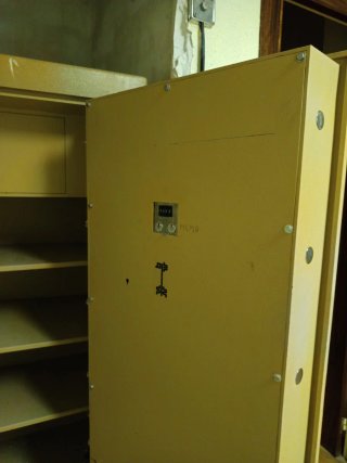 Caja Fuertes Soler