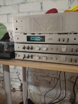 Preamplificador Sanyo Plus C55