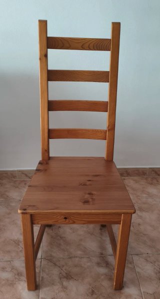 Mesa de Comedor y 3 Sillas