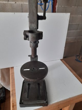 Soporte de Taladro Antiguo de Hierro