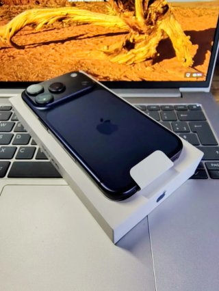 iPhone 17 Pro 256 100% - 54 cicli
