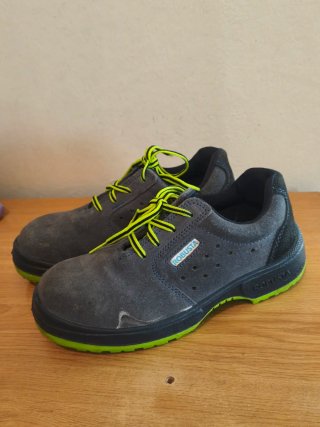 Zapatos de seguridad Robusta Acebo S1