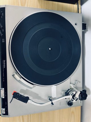 Giradiscos Technics SL-220