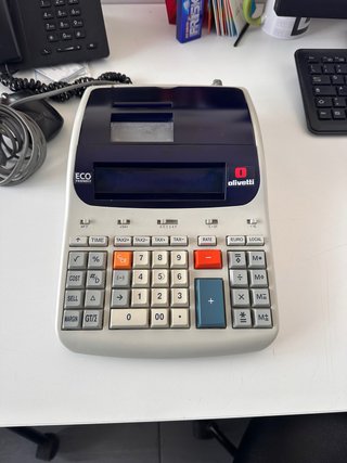 Calcolatrice Olivetti Logos 902